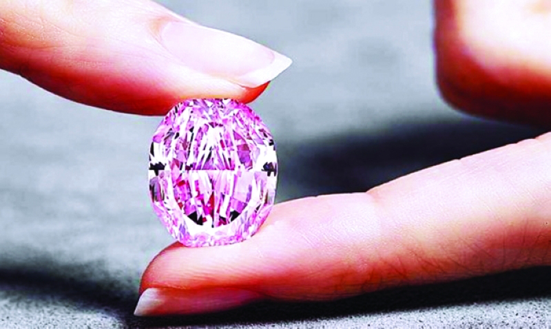 New record price per carat for a diamond