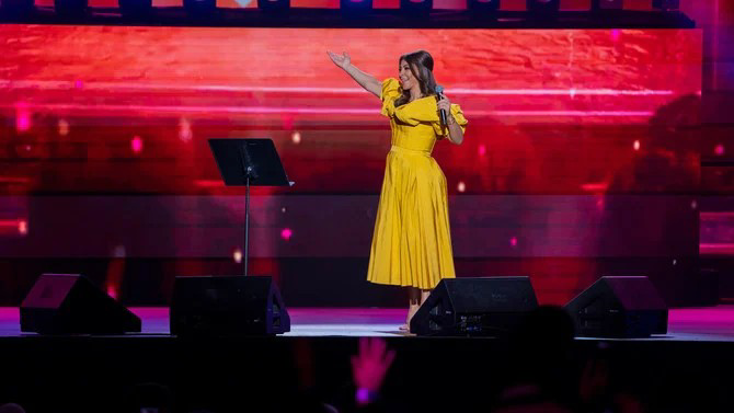 Lebanese divas Elissa, Haifa Wehbe thrill audience in Riyadh