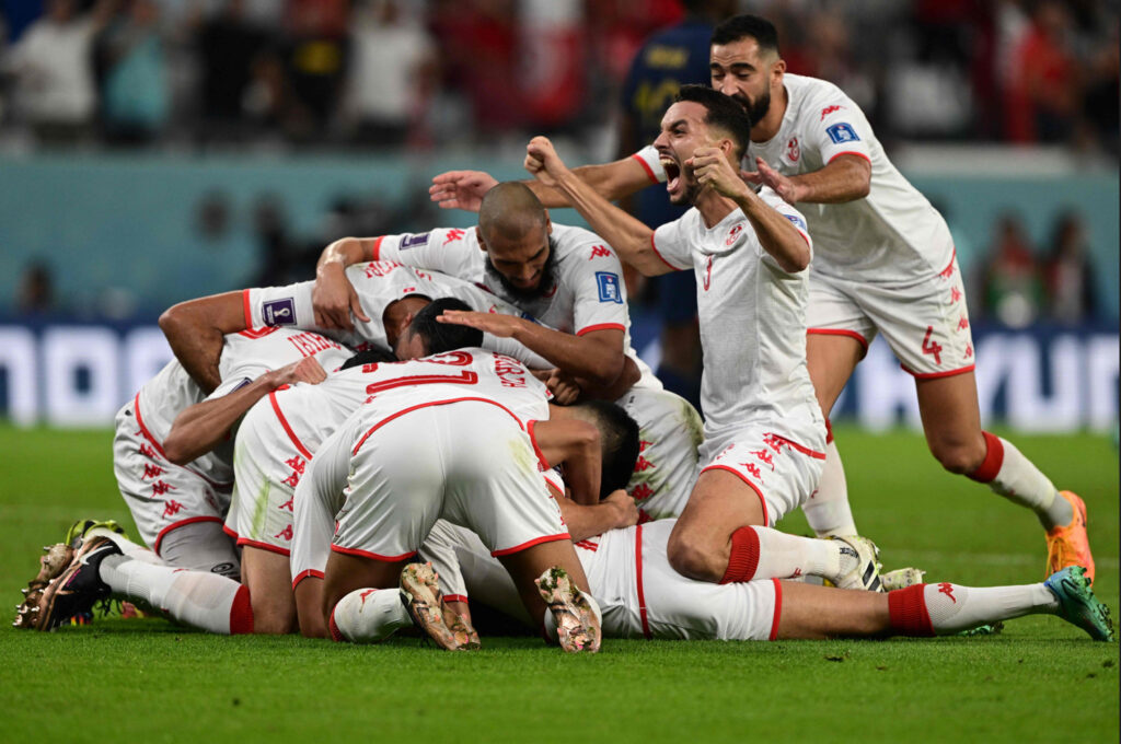 In a historic match.. "Carthage Eagles" defeated "Roosters" on the farewell night of the Qatar World Cup