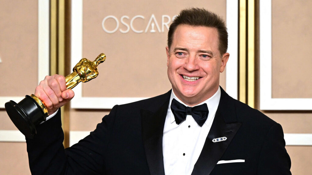 Brendan Fraser wins the "Oscar" for Best Actor… and returns to the Hollywood front