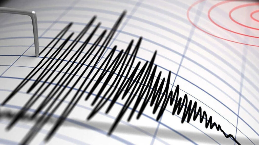 The earth is shaking.. A 6.6-magnitude earthquake hits Vanuatu in the Pacific Ocean