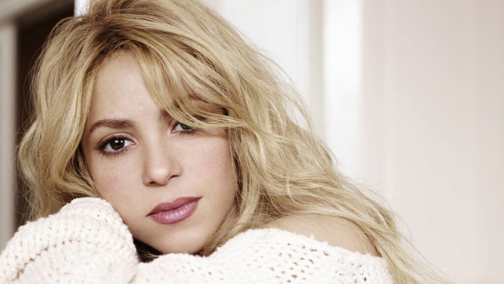 Did Shakira undergo plastic surgery?